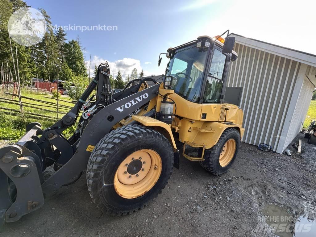 Volvo L 35 G Pyöräkuormaajat