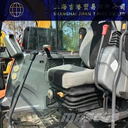 Doosan DX 60 Telakaivukoneet
