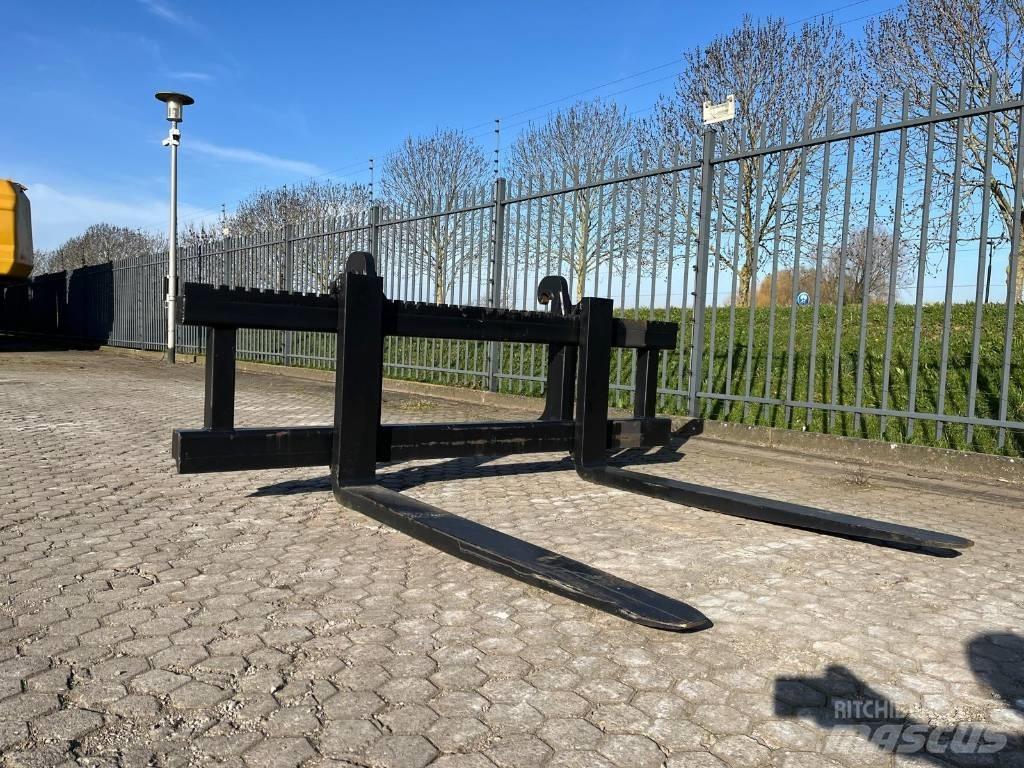 Volvo L90H Forks NEW Trukkihaarukat