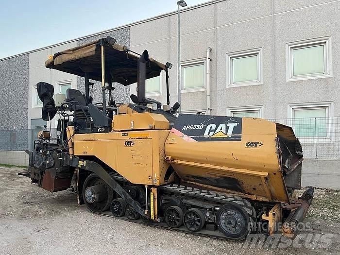 CAT AP 655 D Asfalttikoneet