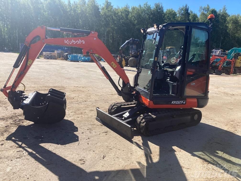 Kubota KX027-4 Minikaivukoneet < 7t