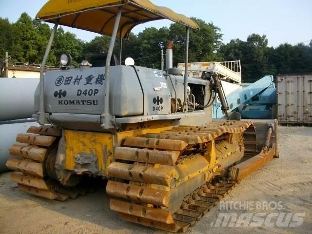 Komatsu D 40 P Telaketjupuskutraktorit