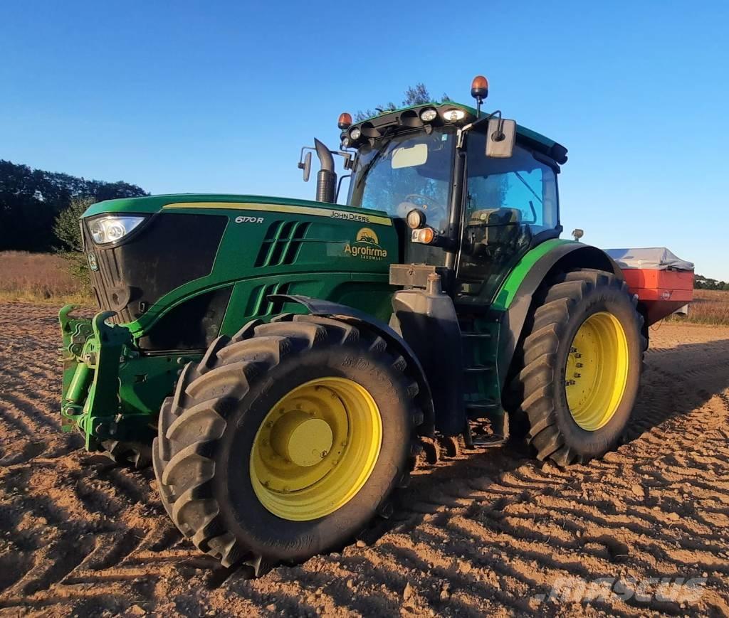 John Deere 6170 R Traktorit