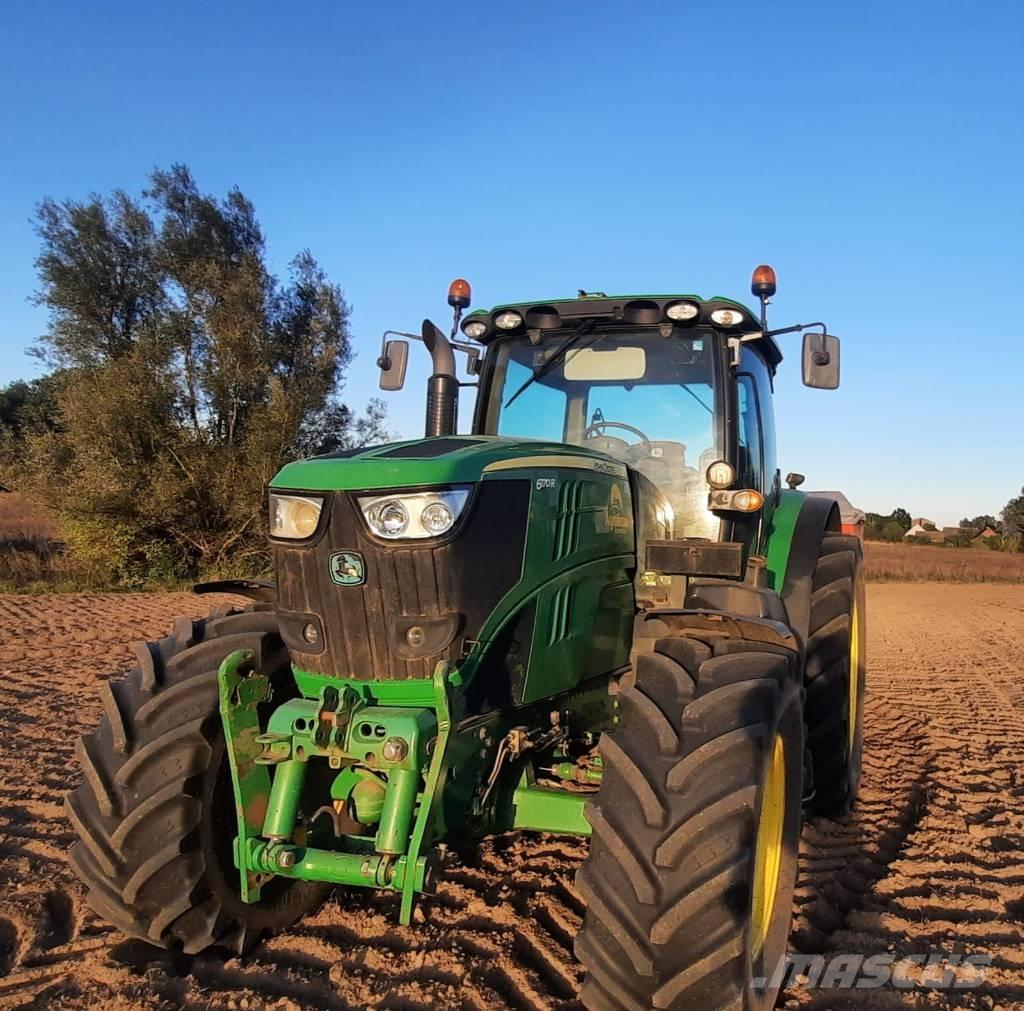 John Deere 6170 R Traktorit