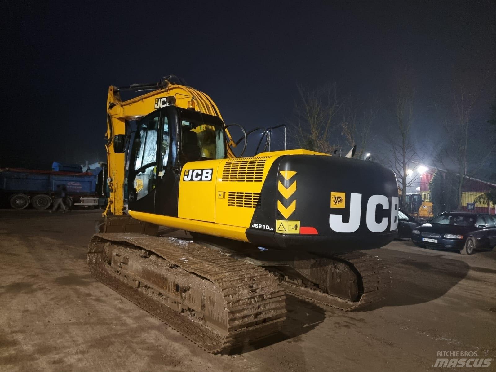 JCB JS 210 LC Telakaivukoneet