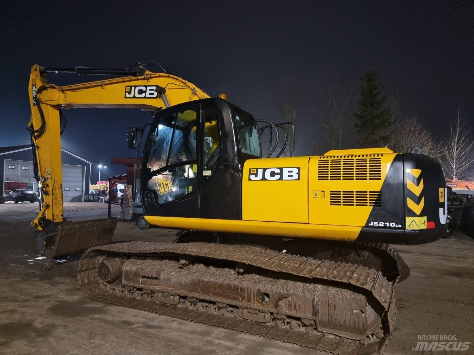 JCB JS 210 LC Telakaivukoneet