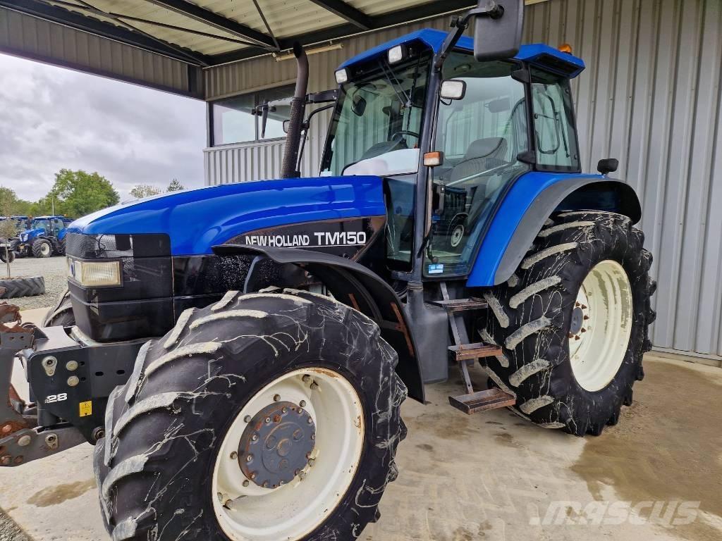 New Holland TM 150 Traktorit