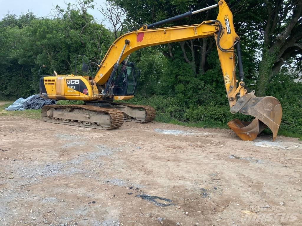 JCB JS 220 LC Telakaivukoneet