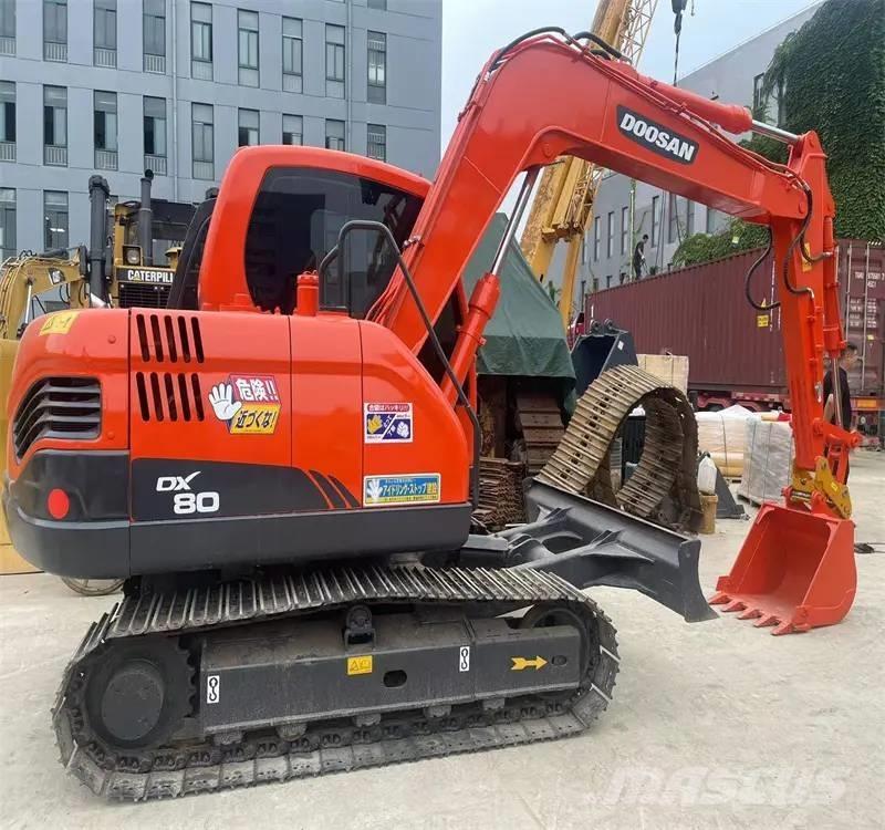 Doosan DX80 Midikaivukoneet 7t - 12t