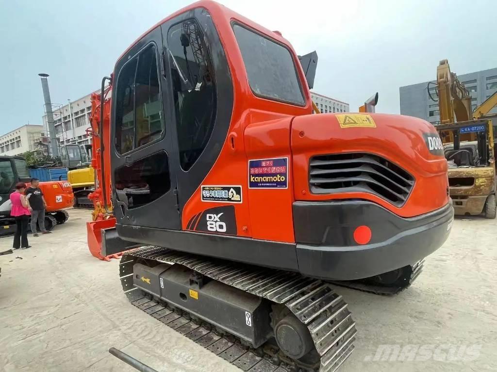 Doosan DX80 Midikaivukoneet 7t - 12t