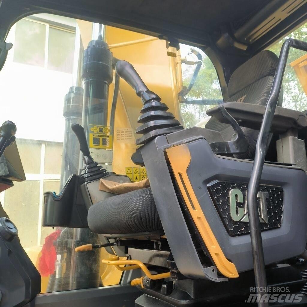 CAT 320 GC Telakaivukoneet