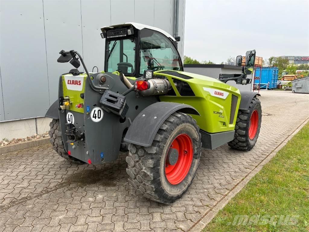 CLAAS Scorpion 741 Kurottajat