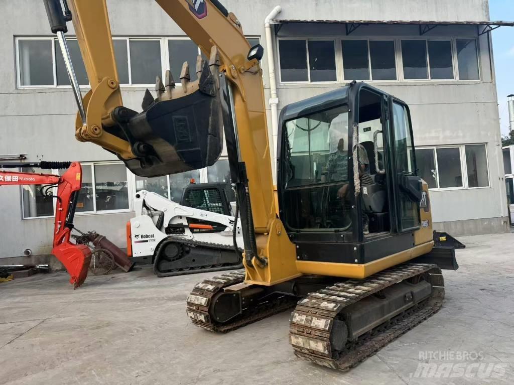 CAT 306 Minikaivukoneet < 7t