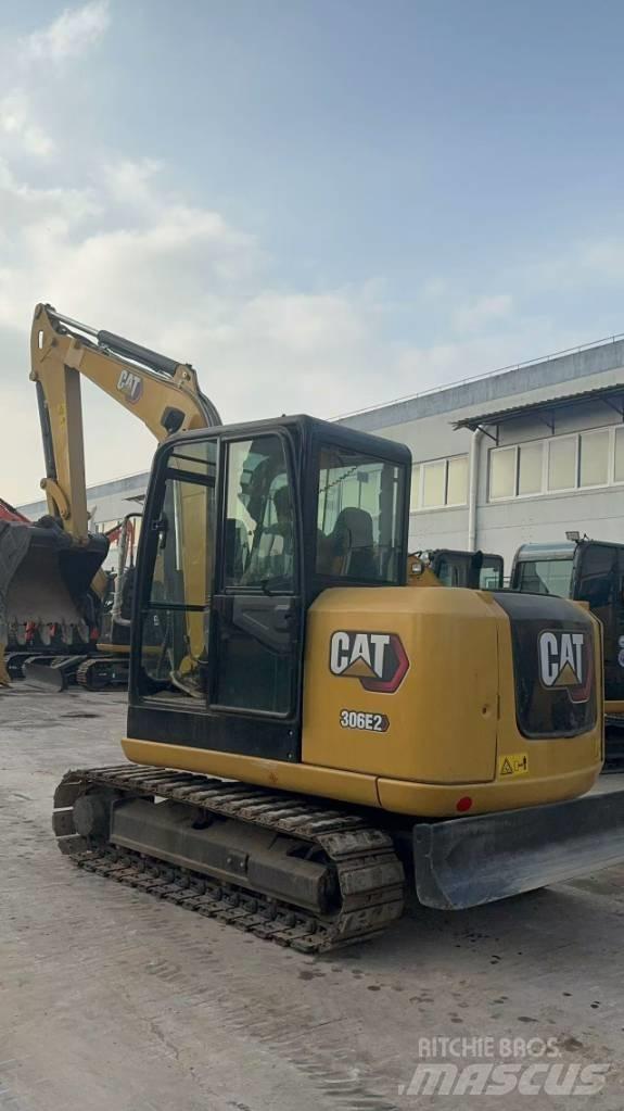 CAT 306 Minikaivukoneet < 7t