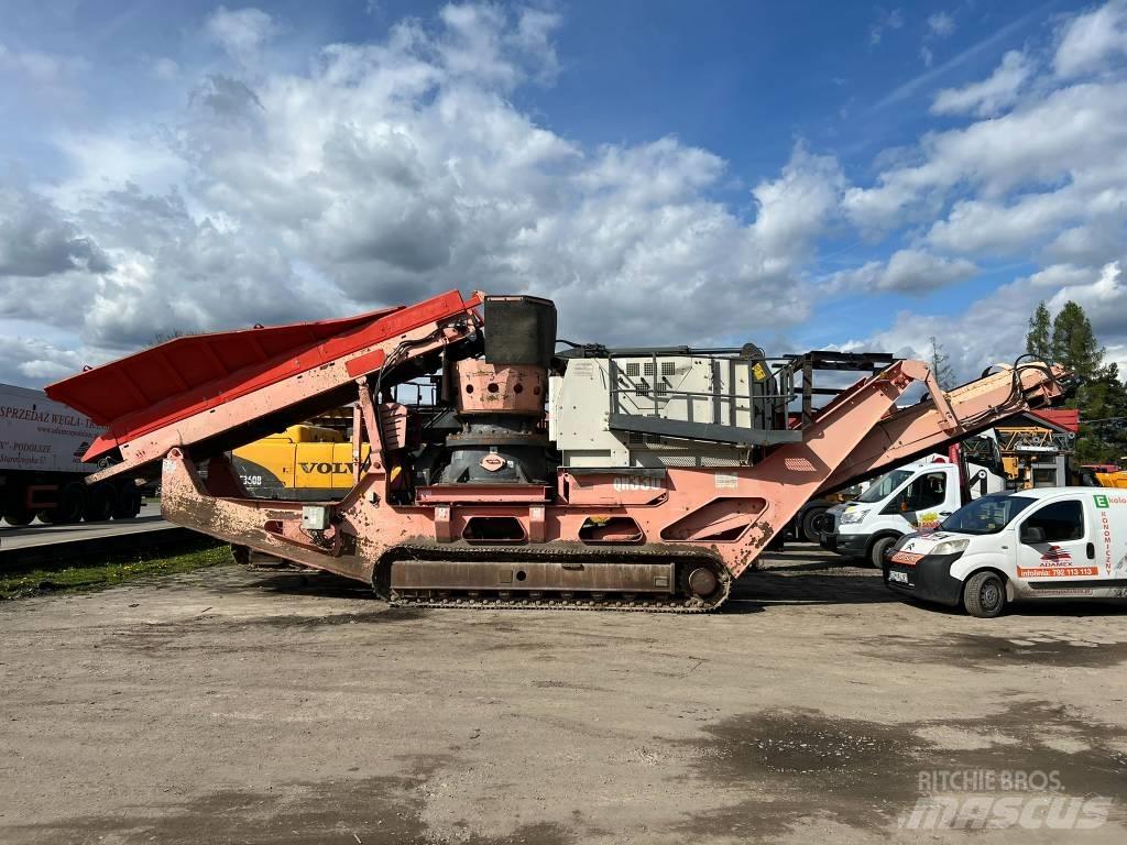 Sandvik QH 330 Mobiilimurskaimet