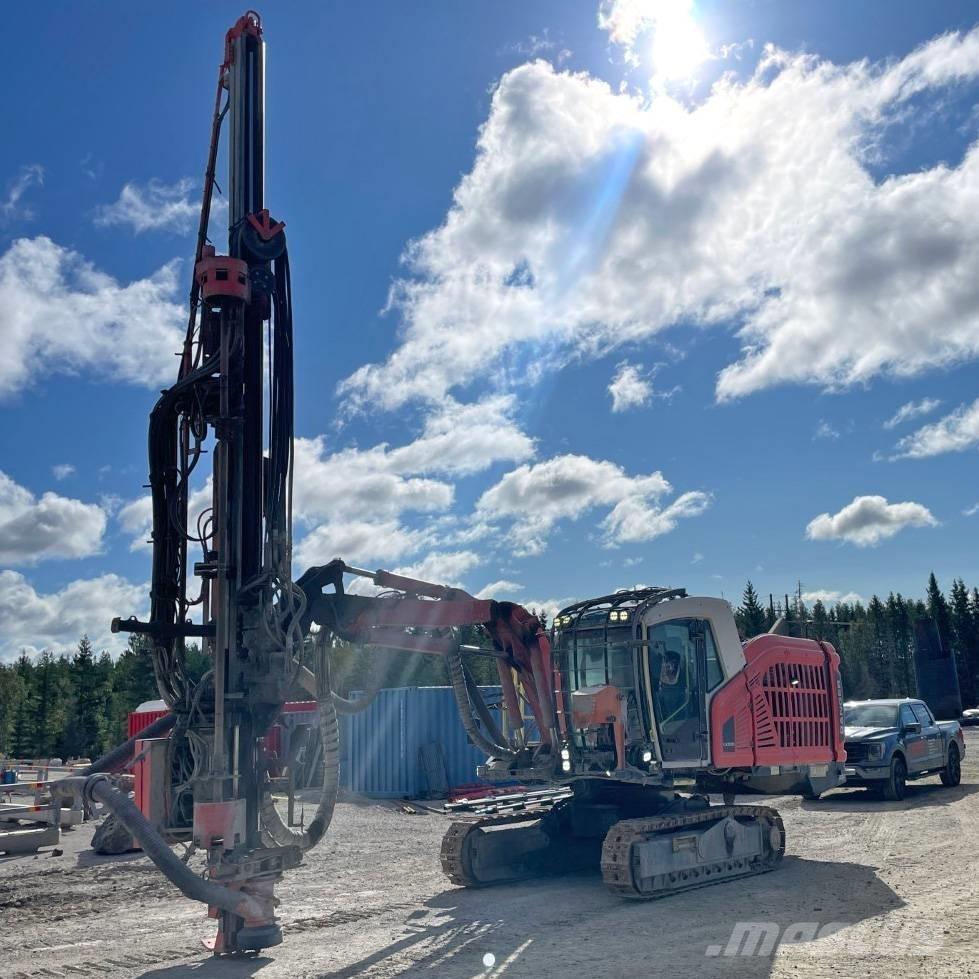 Sandvik DX800i Avolouhintaporauslaitteet