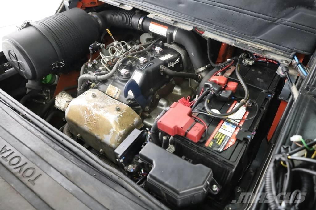 Toyota 40-8-FD-50-N Dieseltrukit