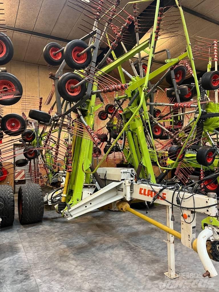 CLAAS LINER 3500 HHV Pöyhimet ja haravat