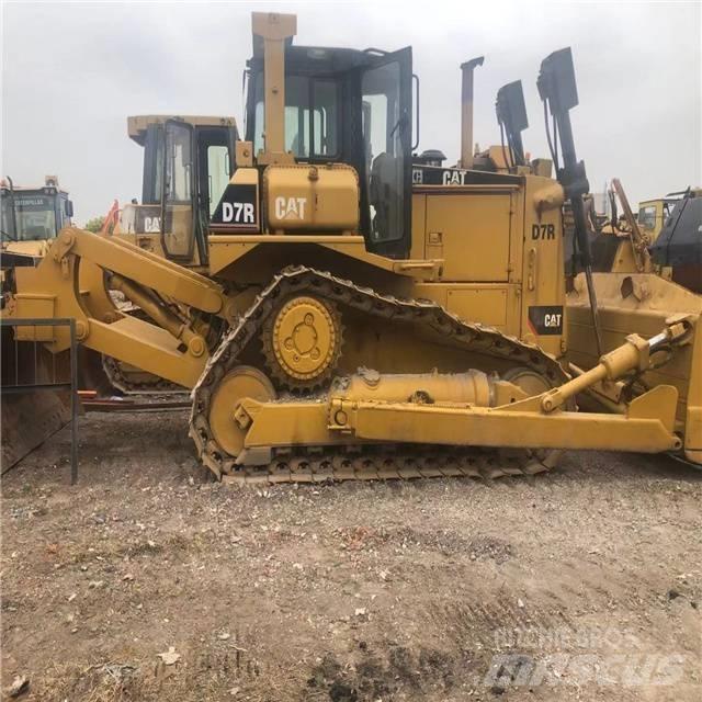 CAT D 7 R Telaketjupuskutraktorit