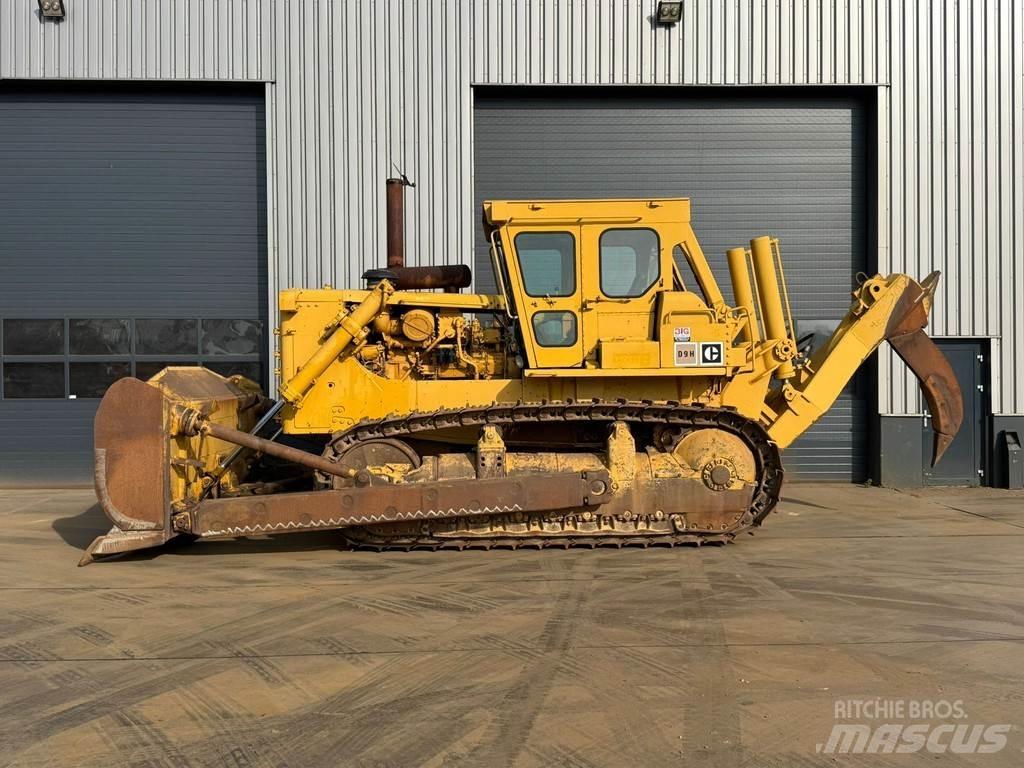 CAT D9H Telaketjupuskutraktorit