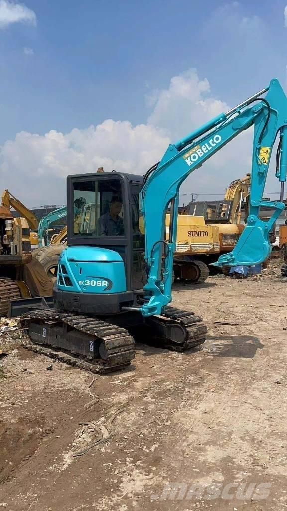 Kobelco SK 30 SR Minikaivukoneet < 7t