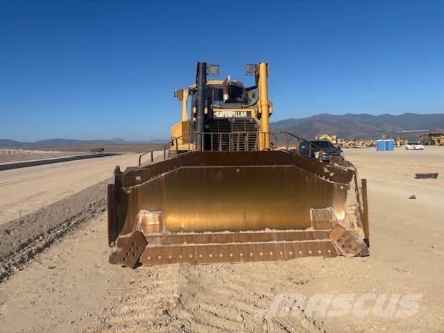 CAT D 8 T Telaketjupuskutraktorit
