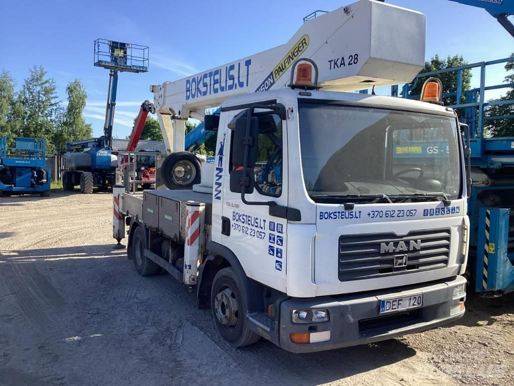 Palfinger TKA 28 KS Nostolava-autot