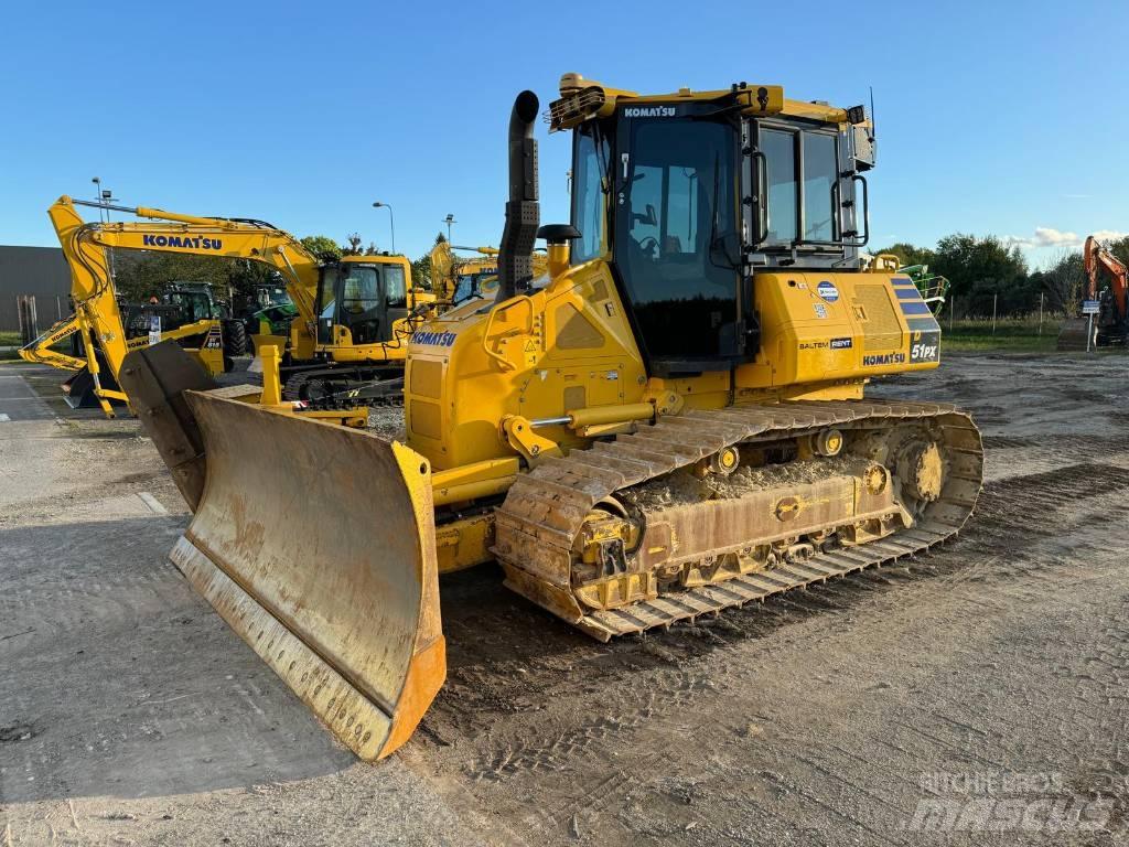 Komatsu D51PX-24E0 Telaketjupuskutraktorit