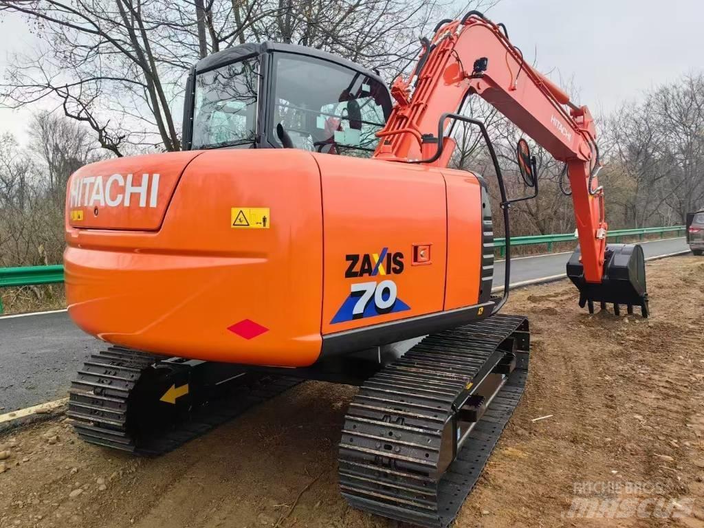 Hitachi ZX 70 Minikaivukoneet < 7t