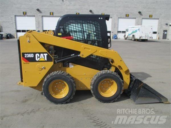 CAT 236 D Liukuohjatut kuormaajat