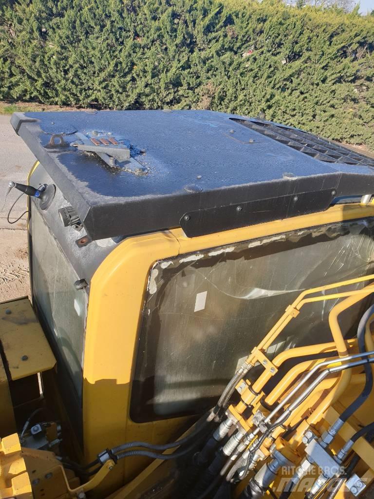 Komatsu PC490LC-11 Telakaivukoneet