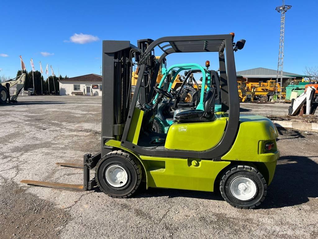 Clark CMP25D Muut haarukkatrukit