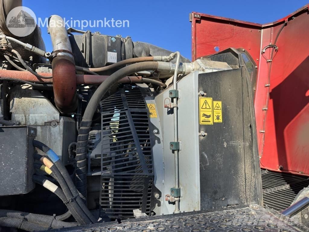 Komatsu 895 Kuormatraktorit