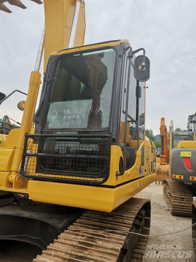 Komatsu PC 200 LC-8 Telakaivukoneet