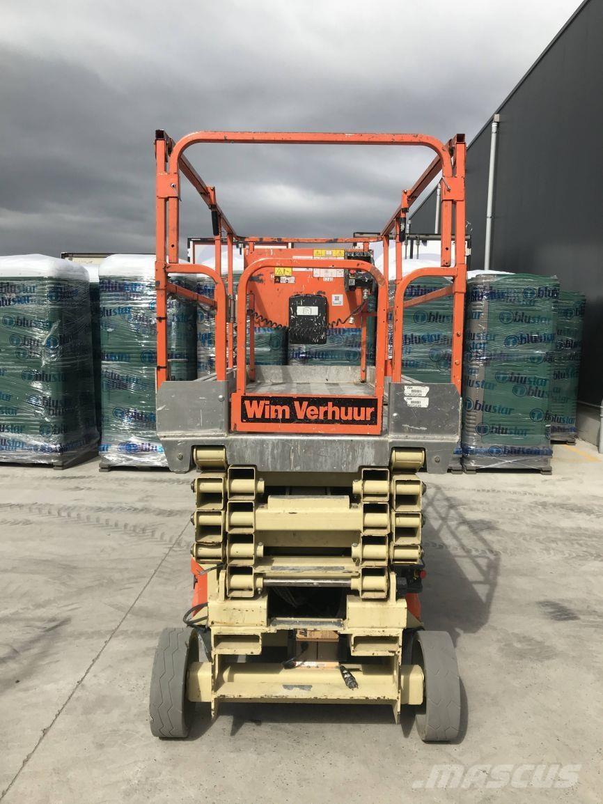 JLG 3246ES (1240) Saksilavat