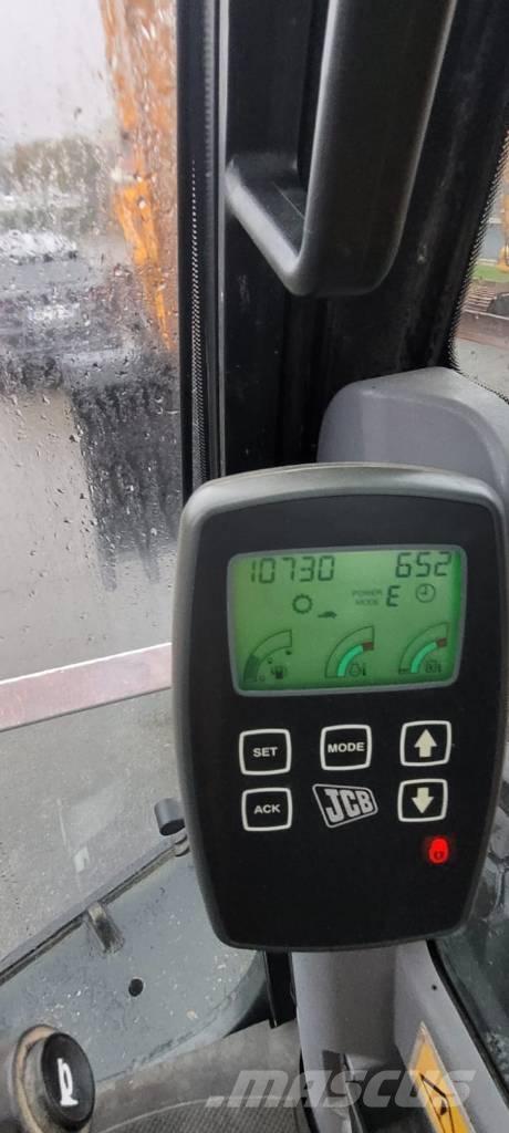 JCB JS 145 W Pyöräkaivukoneet