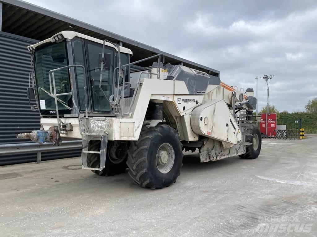 Wirtgen WR 200 XLI Asfaltin uusiokäyttölaitteet