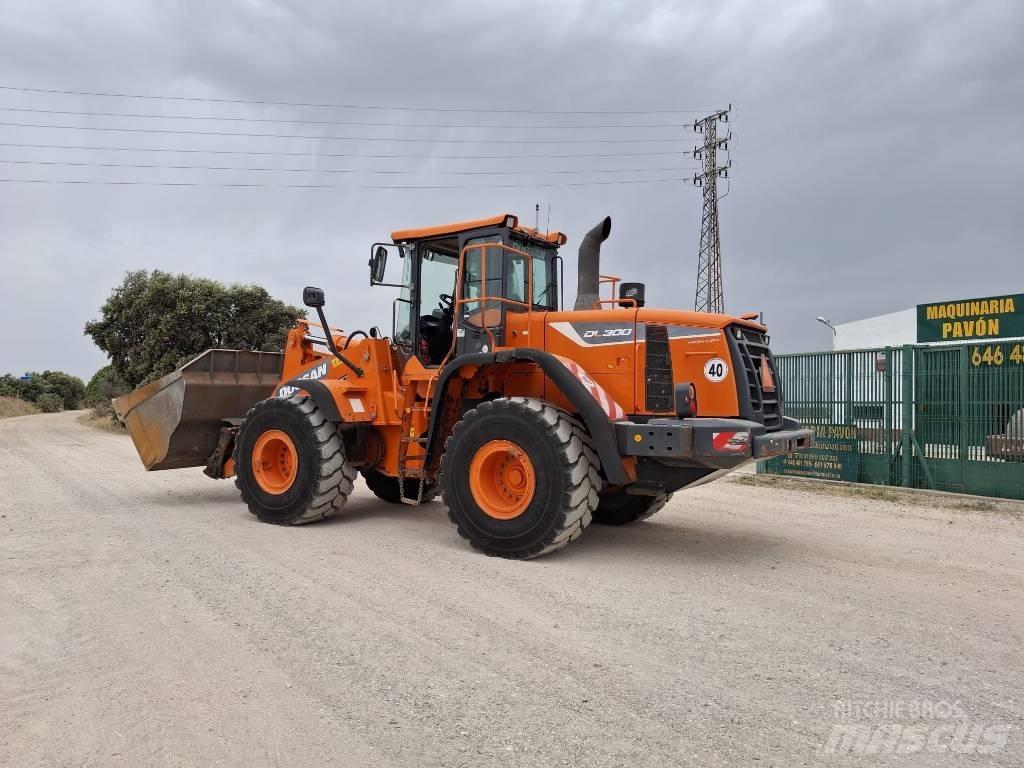 Doosan DL 300-5 Pyöräkuormaajat