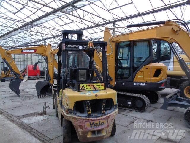 Yale GDP 35 VX Dieseltrukit
