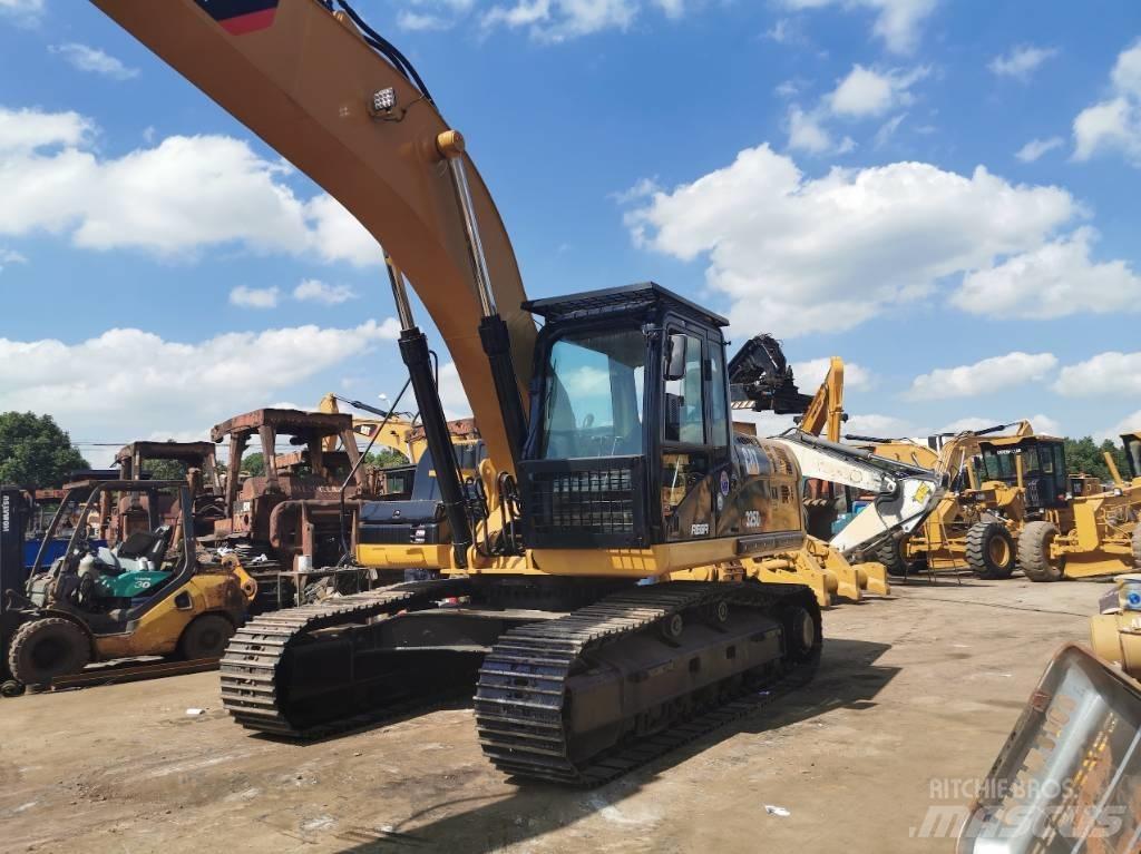 CAT 325DL Telakaivukoneet
