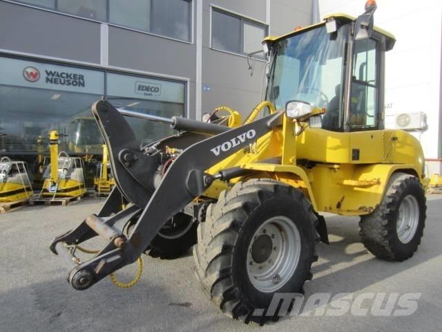 Volvo L 35 Pyöräkuormaajat