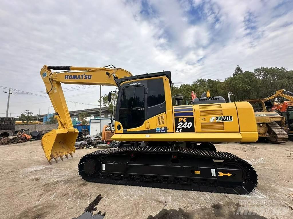 Komatsu PC 240 Telakaivukoneet