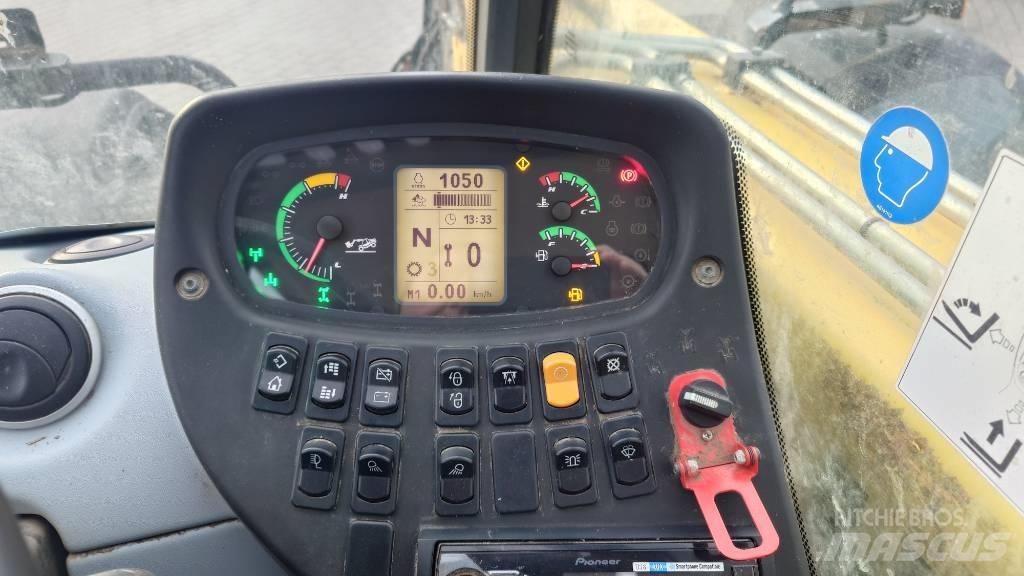 New Holland TH 7.42 Kurottajat