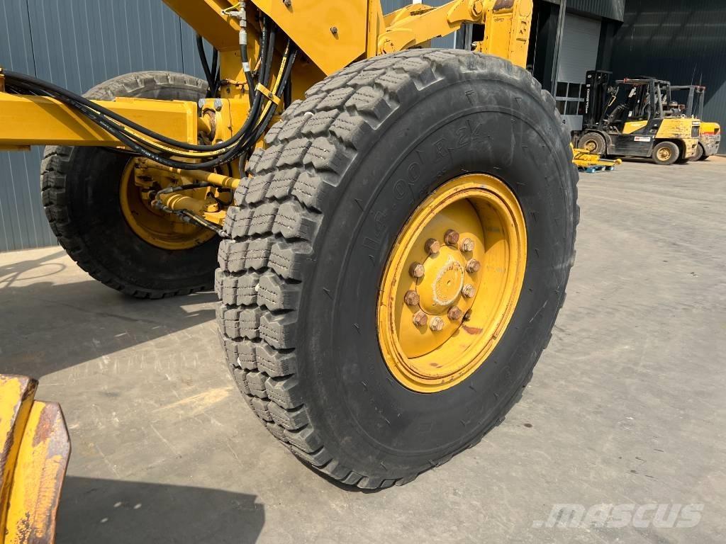 CAT 740B Dumpperit