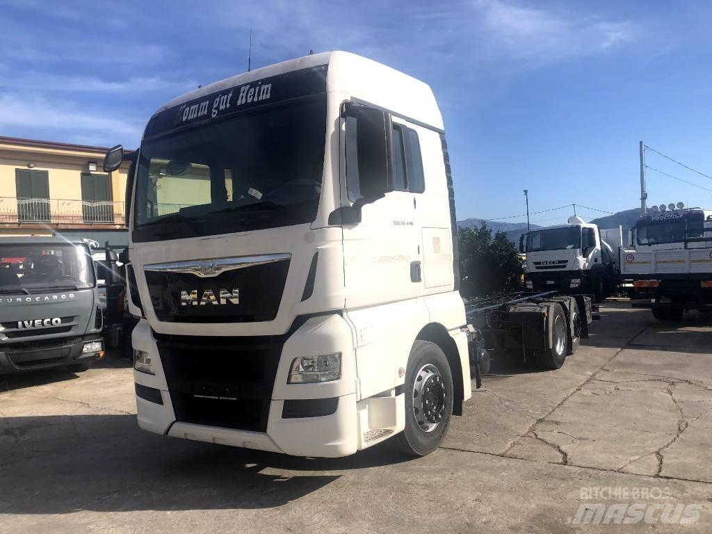 MAN TGX 26.440 Autonkuljetusautot