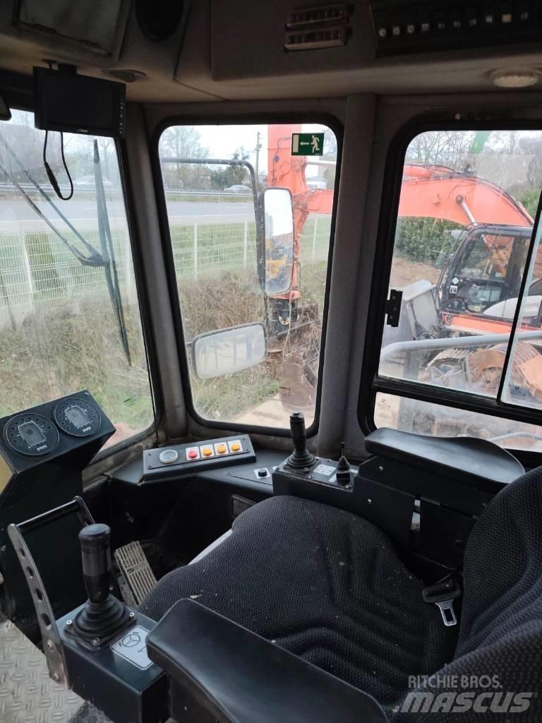 Bomag BC 972 RB Kaatopaikkajyrät