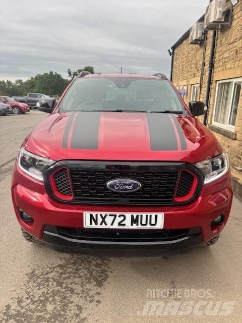 Ford Ranger Lava-autot