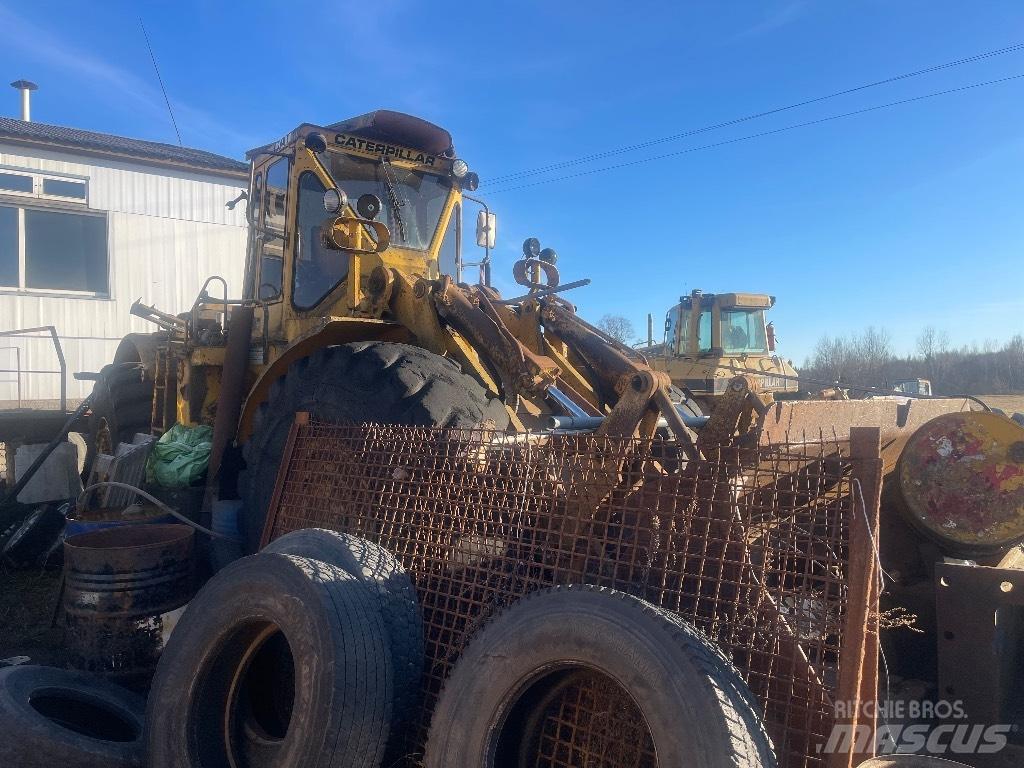 CAT 988 Pyöräkuormaajat