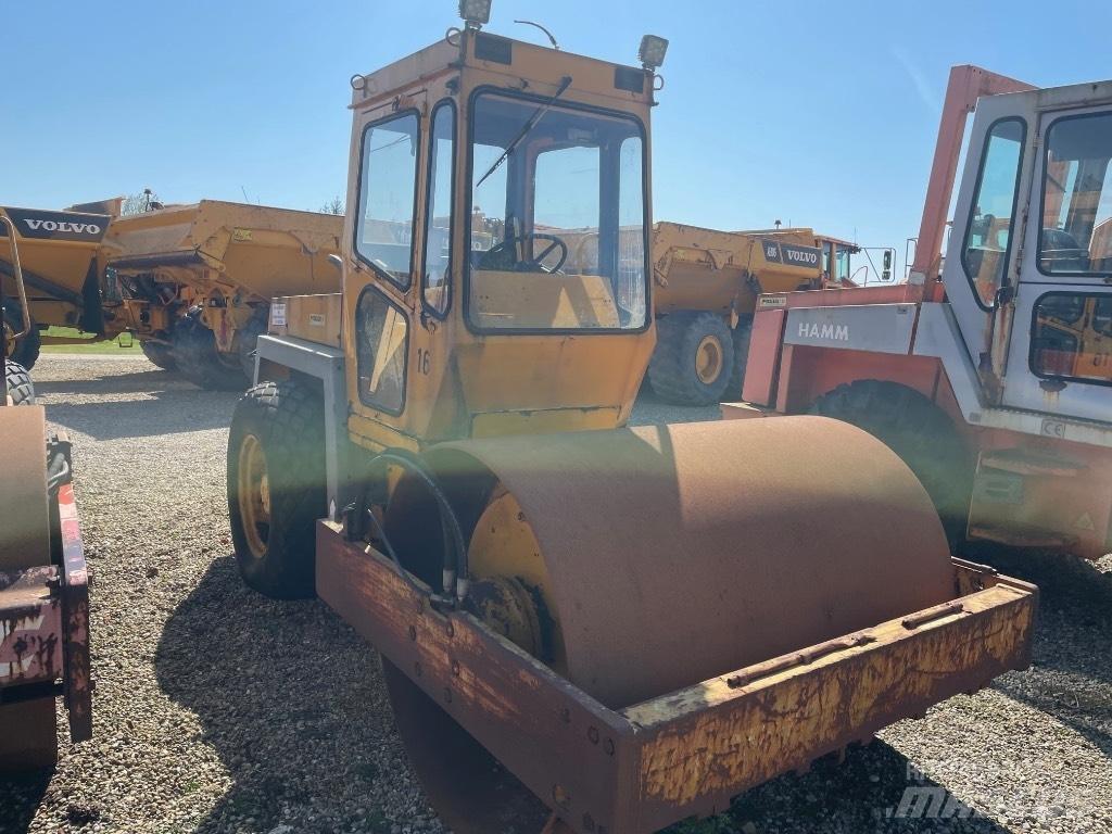 Bomag BW172 Yksivalssijyrät
