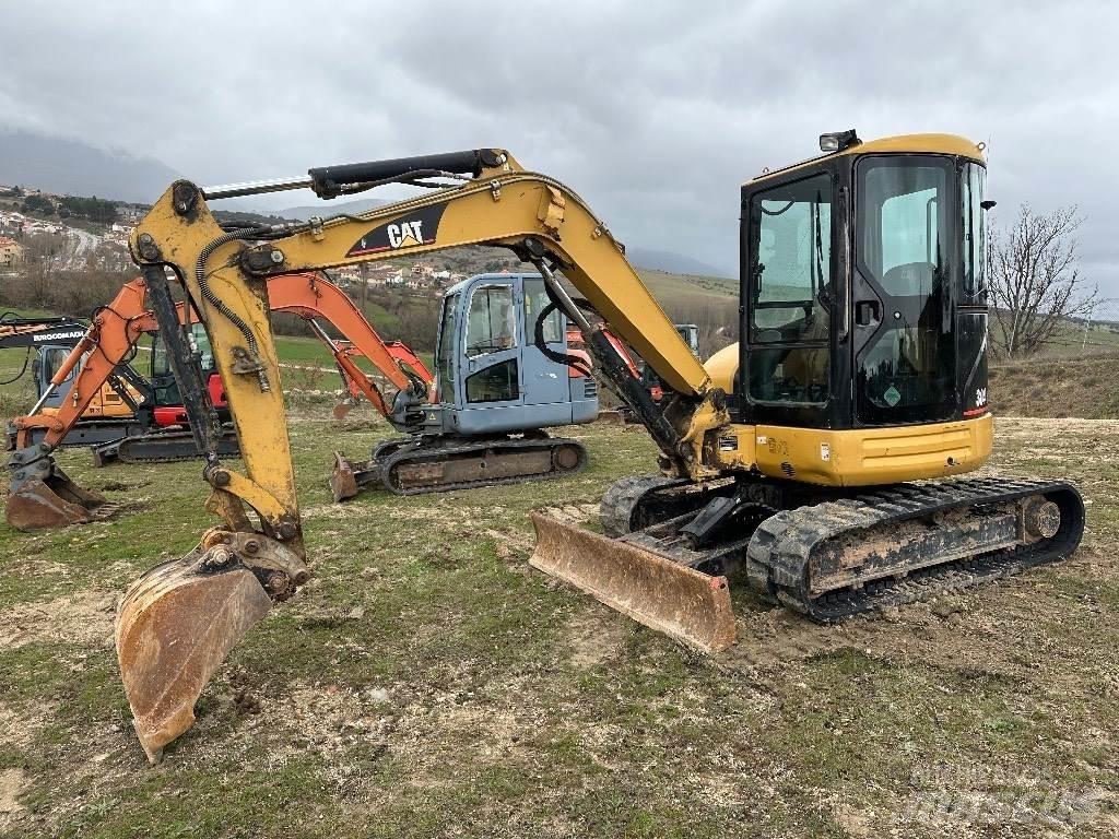 CAT 304 CR Minikaivukoneet < 7t
